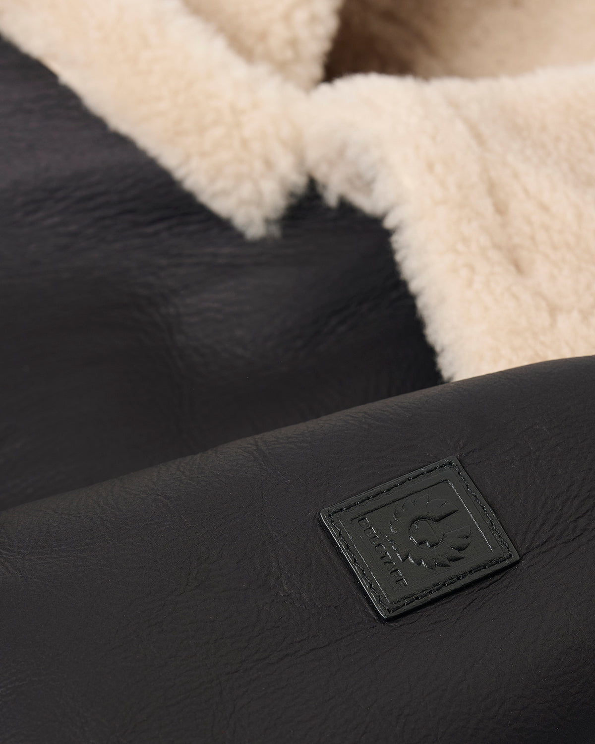 VIRDEN SHEARLING JACKET - Black