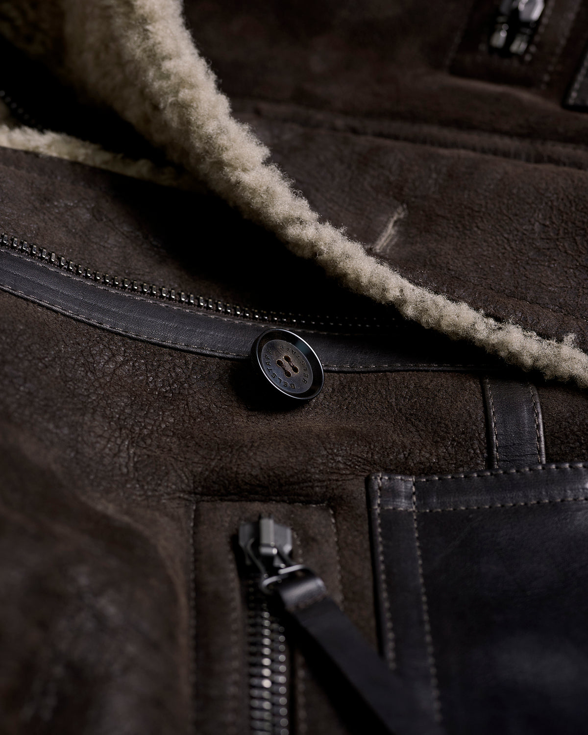 SNOWFIELD COAT - Dark Brown / Sand