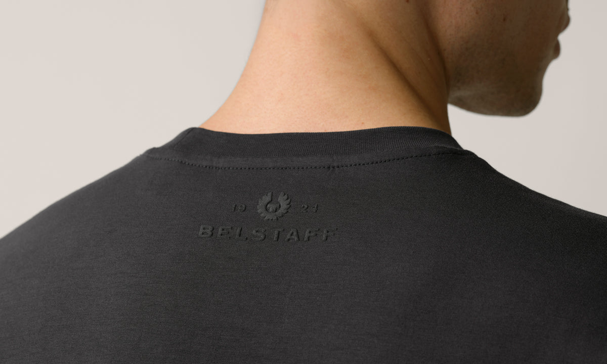 ESSENTIAL T-SHIRT - Washed Black