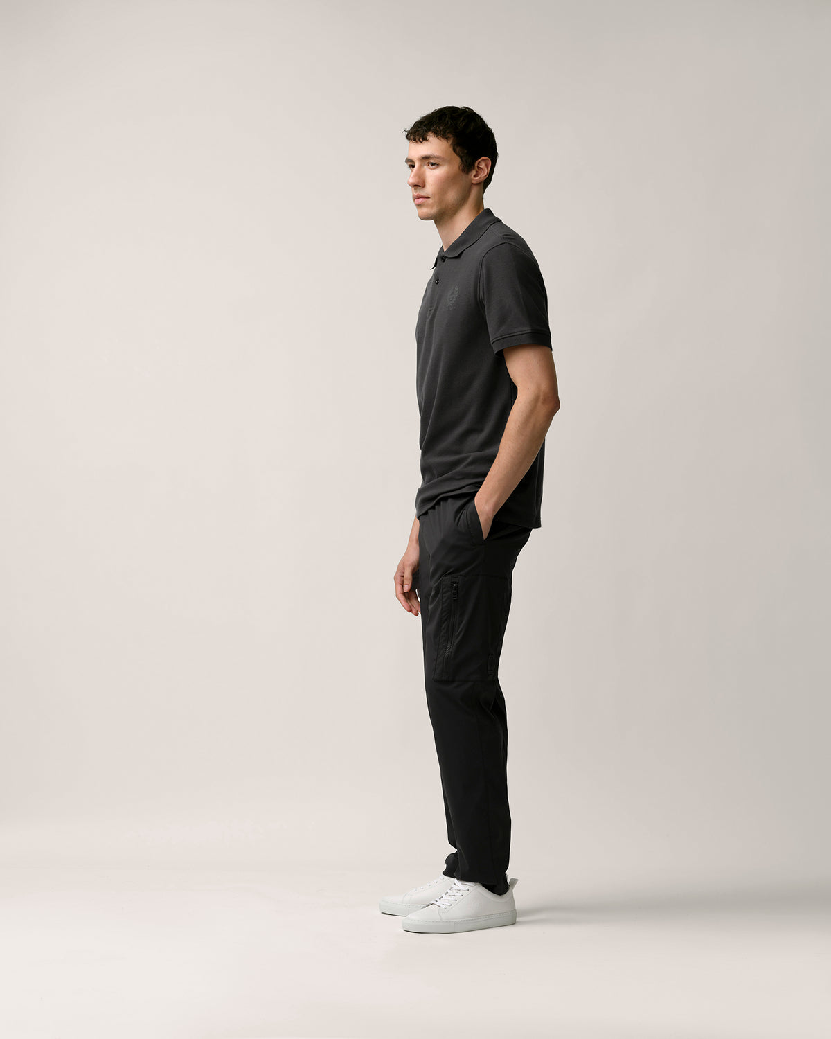 ESSENTIAL POLO - Washed Black