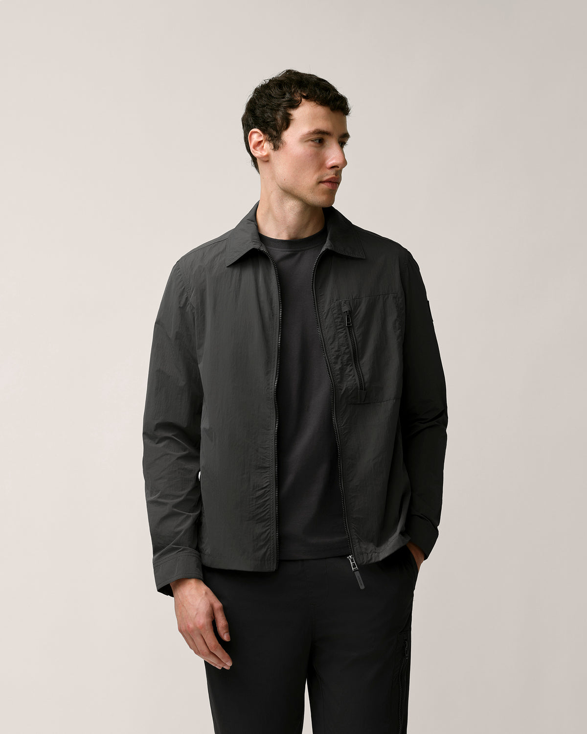 ESSENTIAL OVERSHIRT - Washed Black
