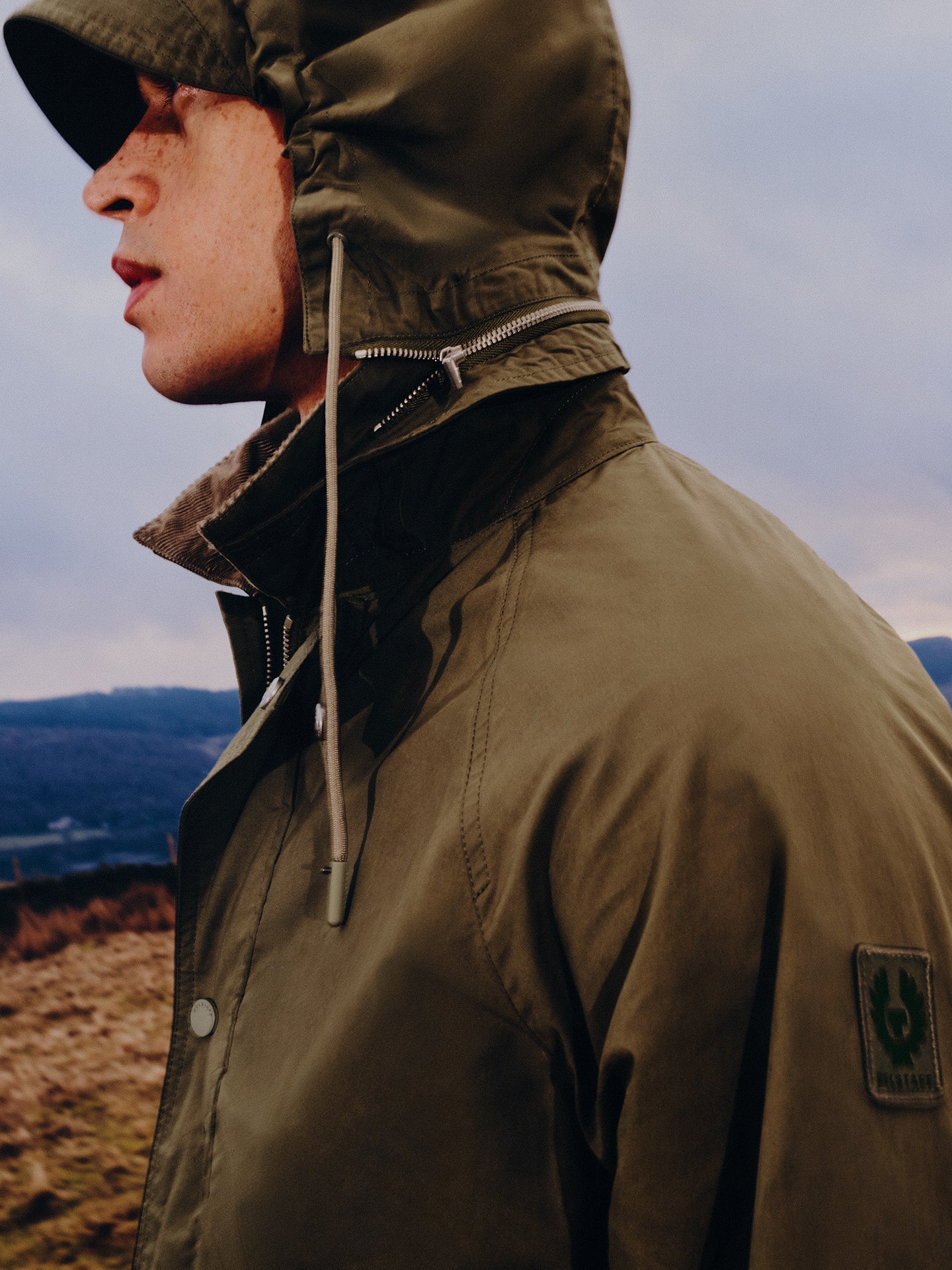 INCLINE PARKA - True Olive
