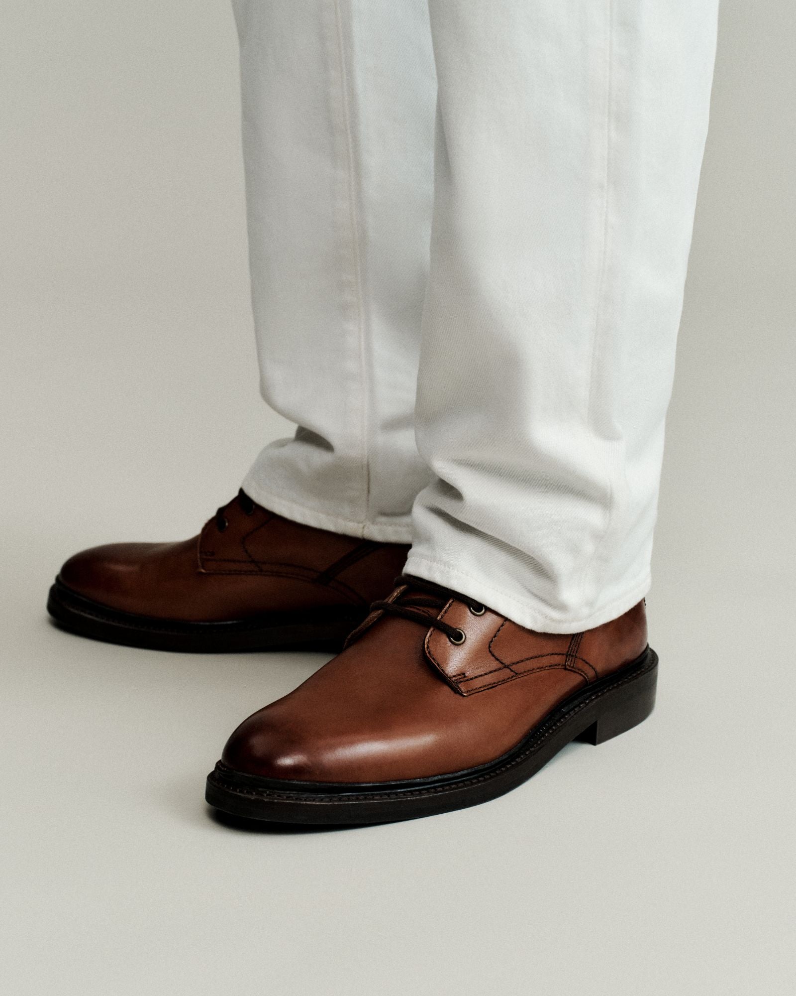 SHELTON STIEFEL - Cognacbraun