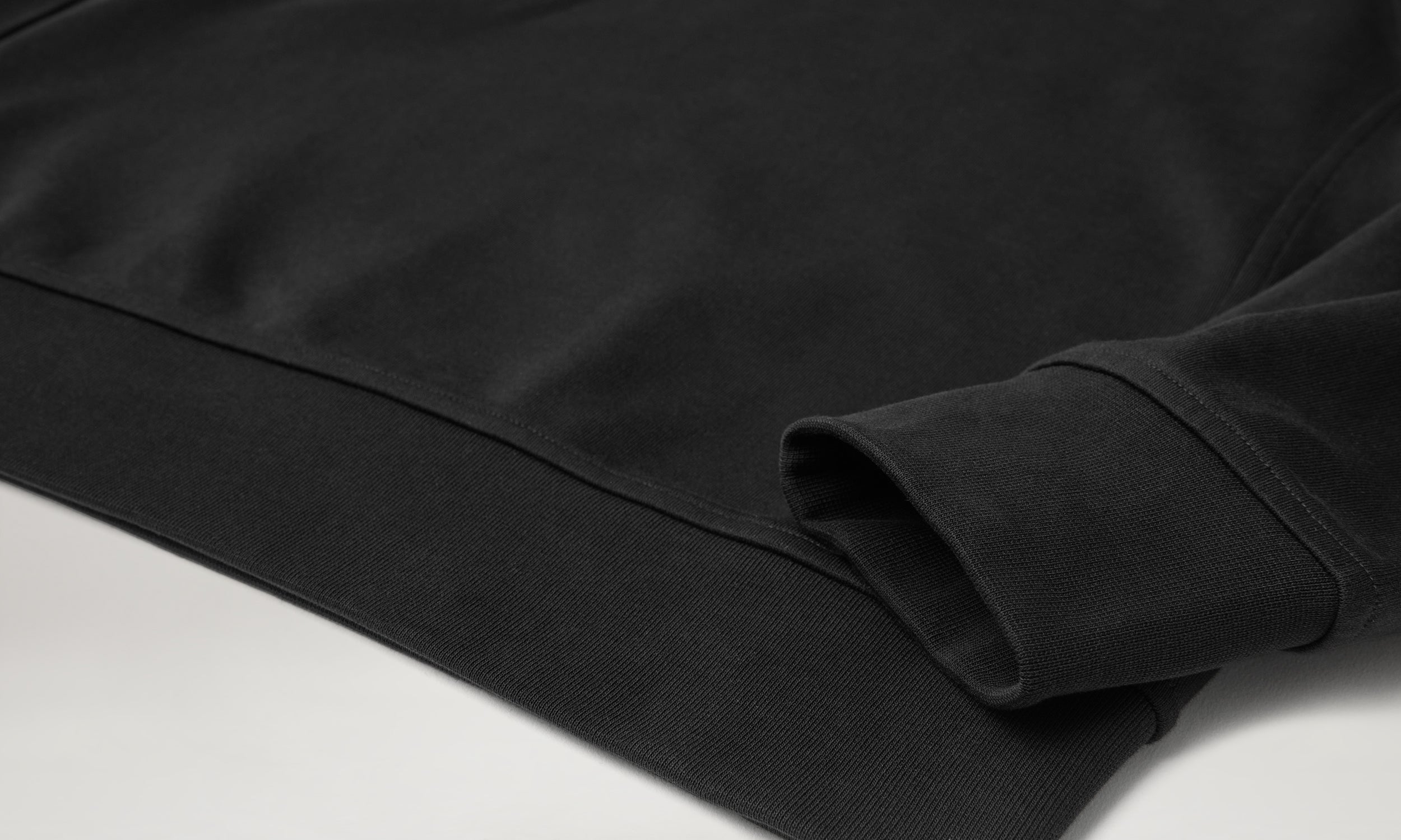 ALLOY SWEATSHIRT MIT VIERTELREIẞVERSCHLUSS - Schwarz