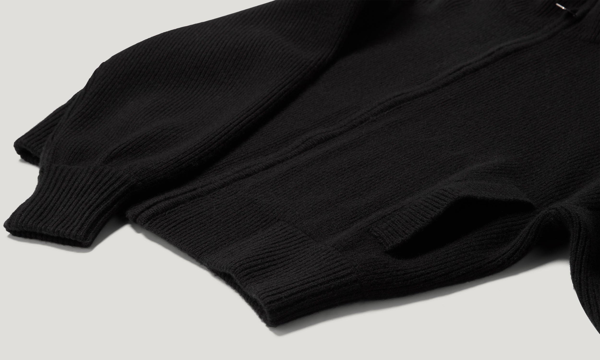 ATOL FULL ZIP CARDIGAN - Black