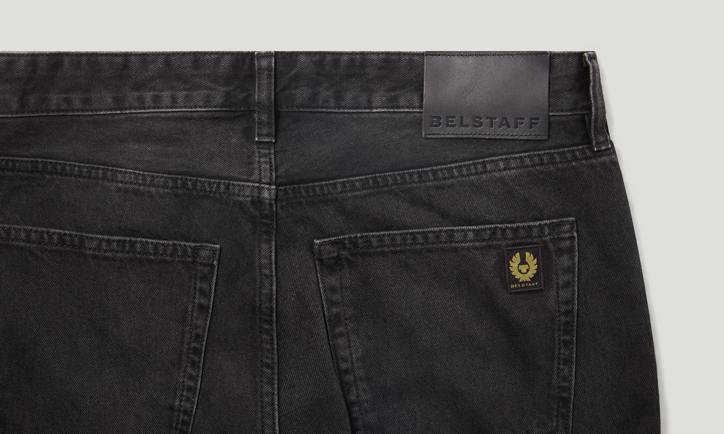 B69 JEAN - Washed Black