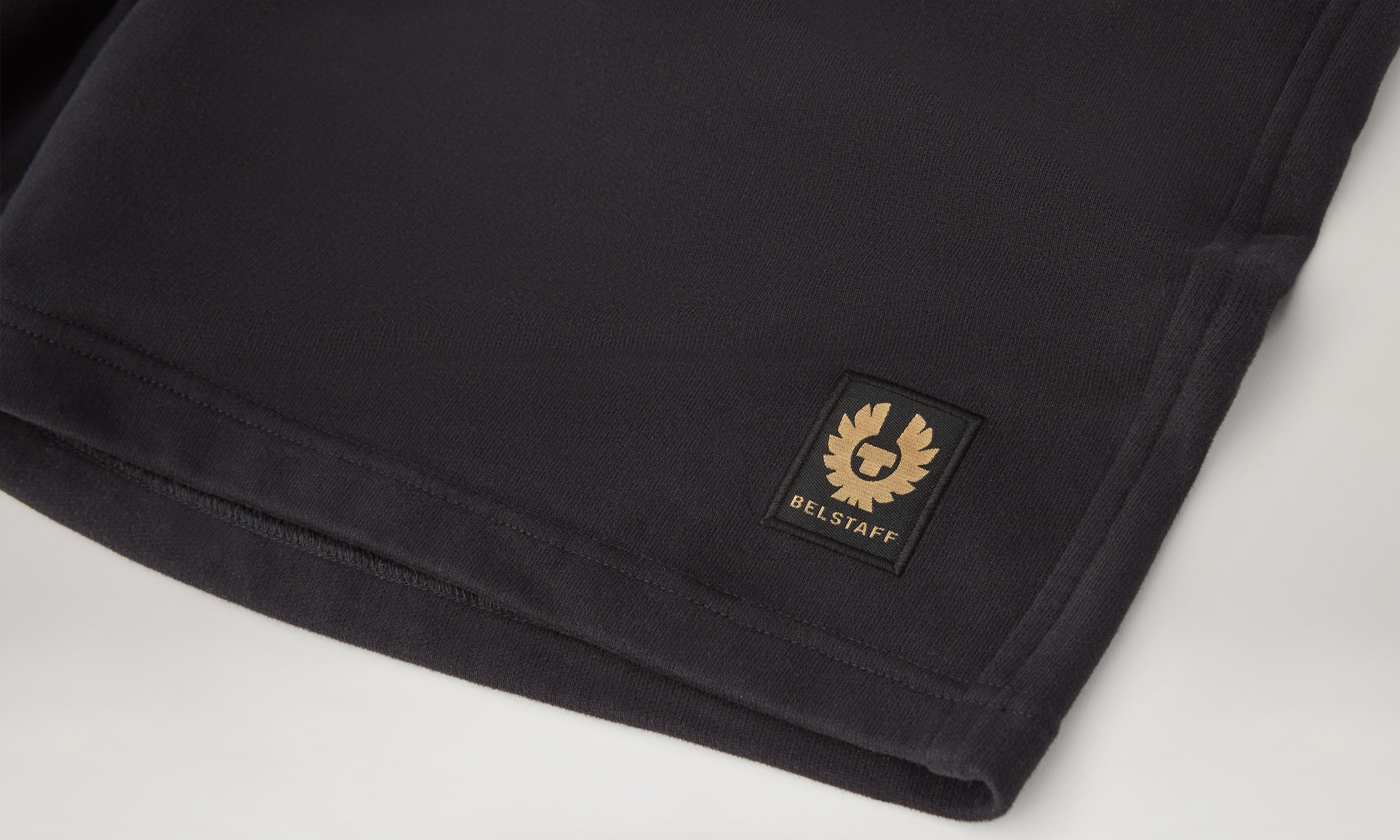 PANTALONES DE CHÁNDAL CORTOS BELSTAFF - Negro