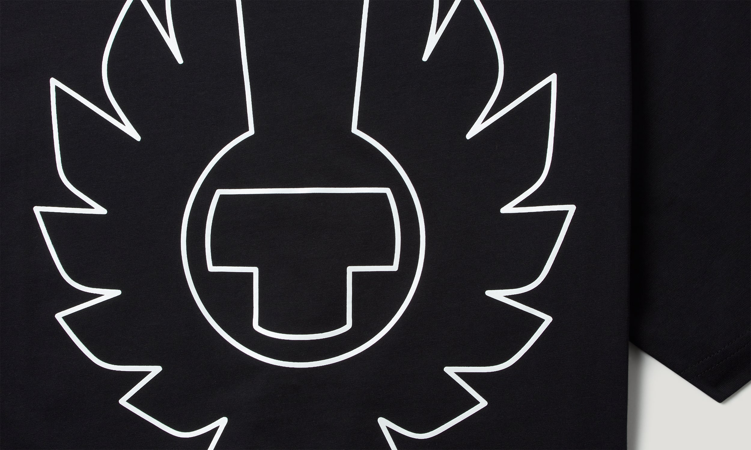 BORDER T-SHIRT - Schwarz