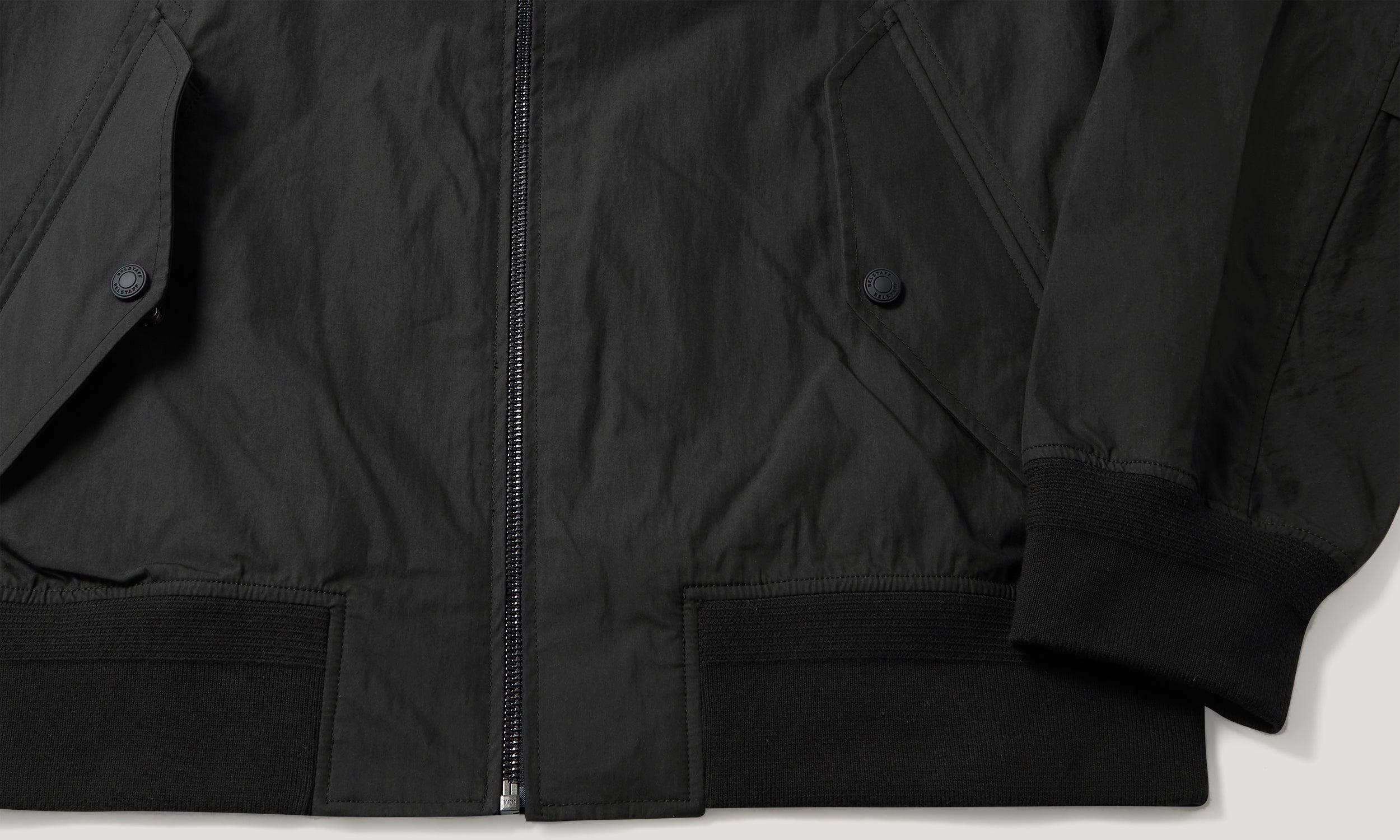 CARRIER JACKET - Black