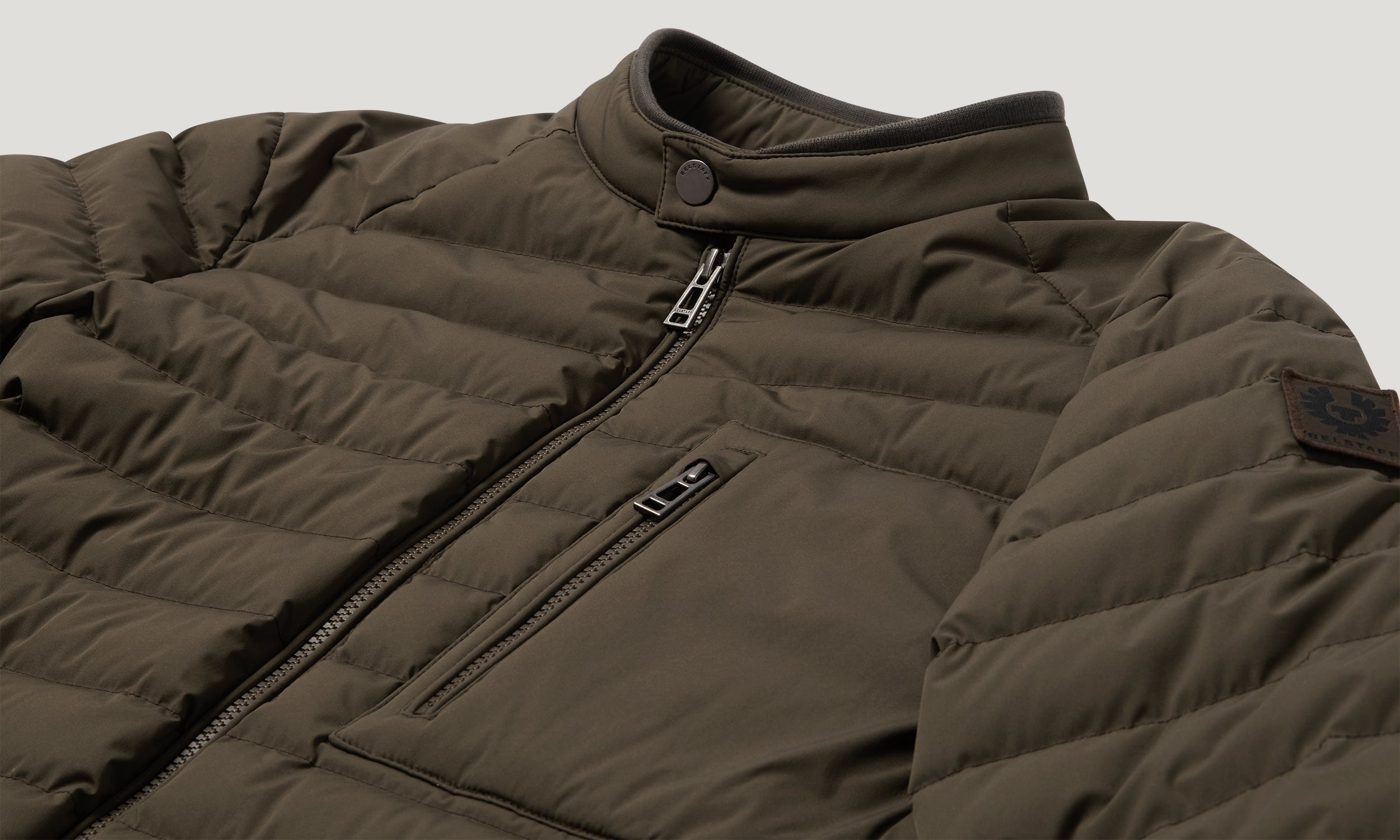 CHASSIS JACKET - Army Olive
