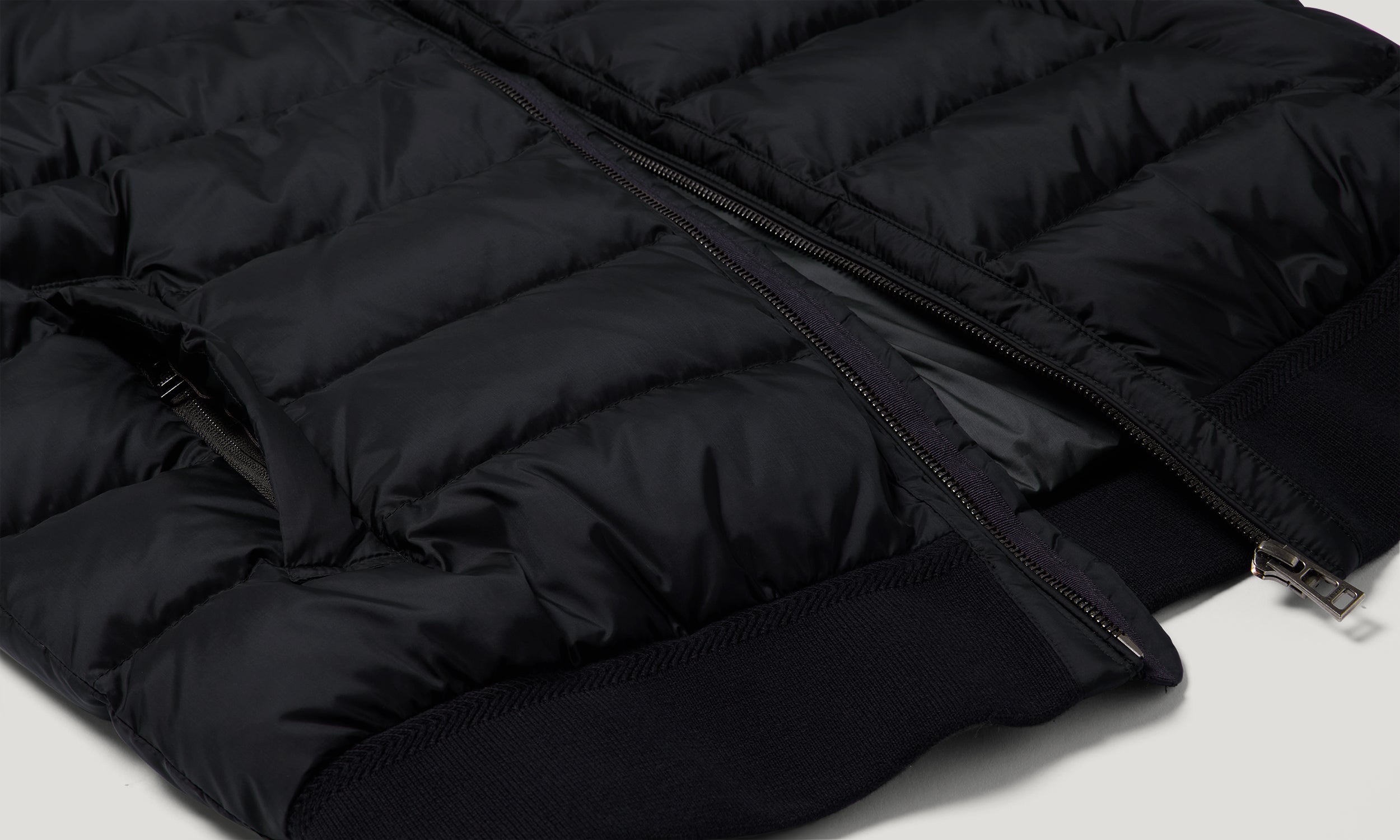 COMPOUND JACKET - Black