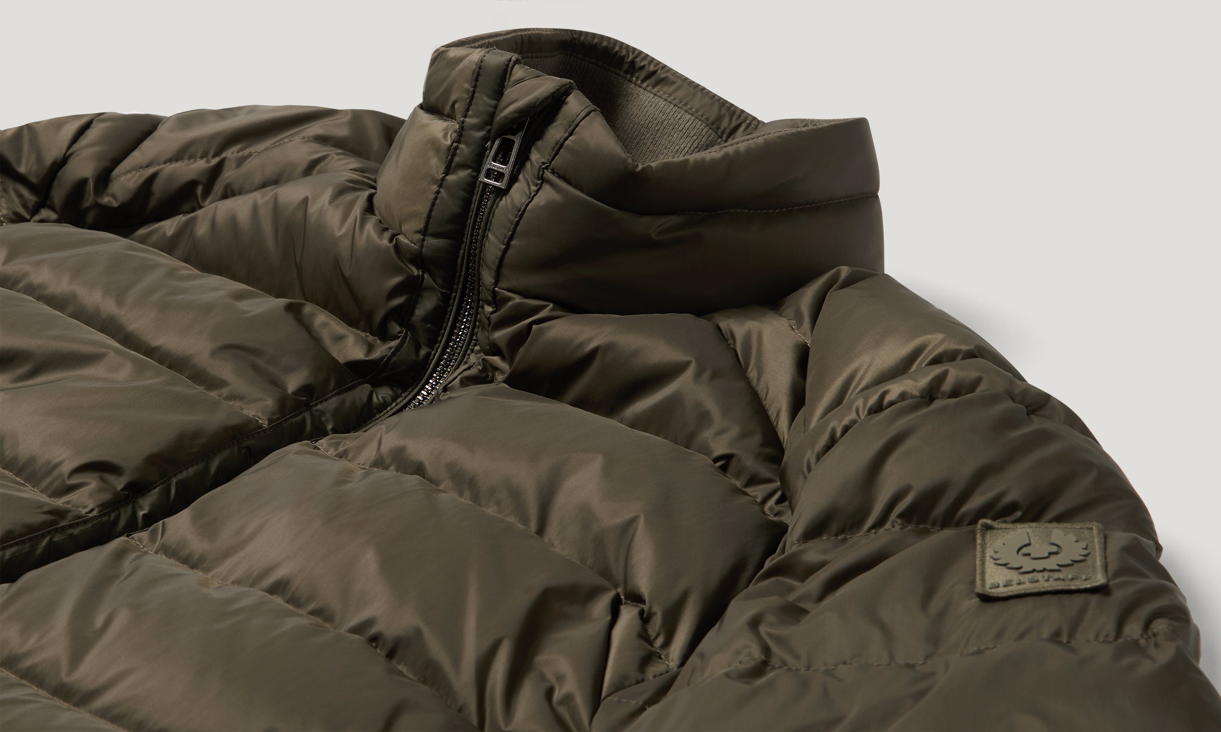 COMPOUND JACKET - Khaki Green