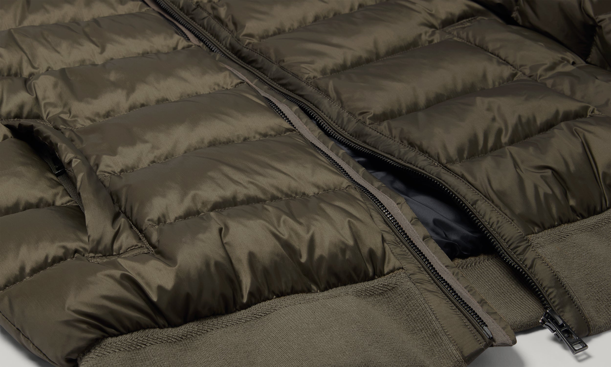 COMPOUND JACKET - Khaki Green