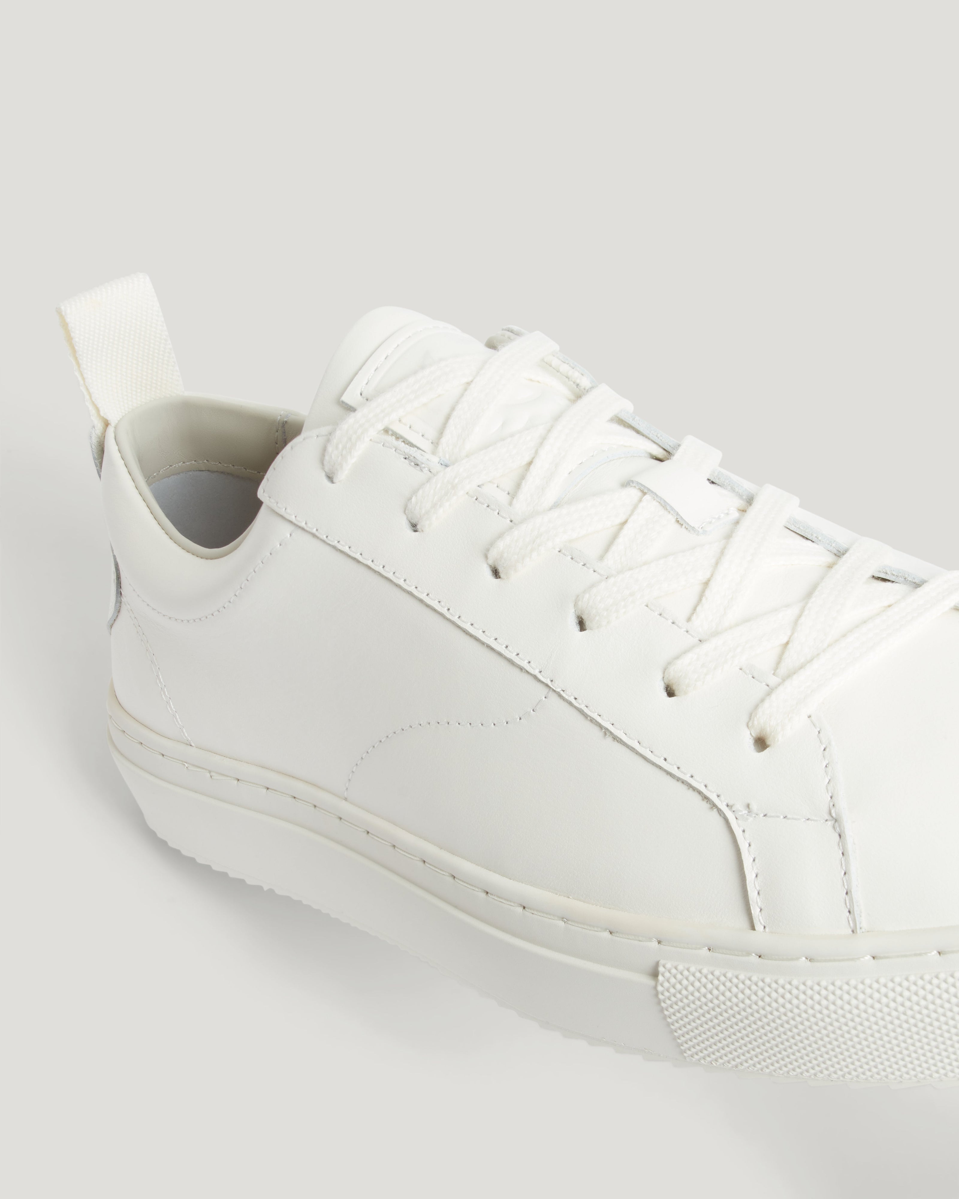 FLEMING TRAINER - Off White
