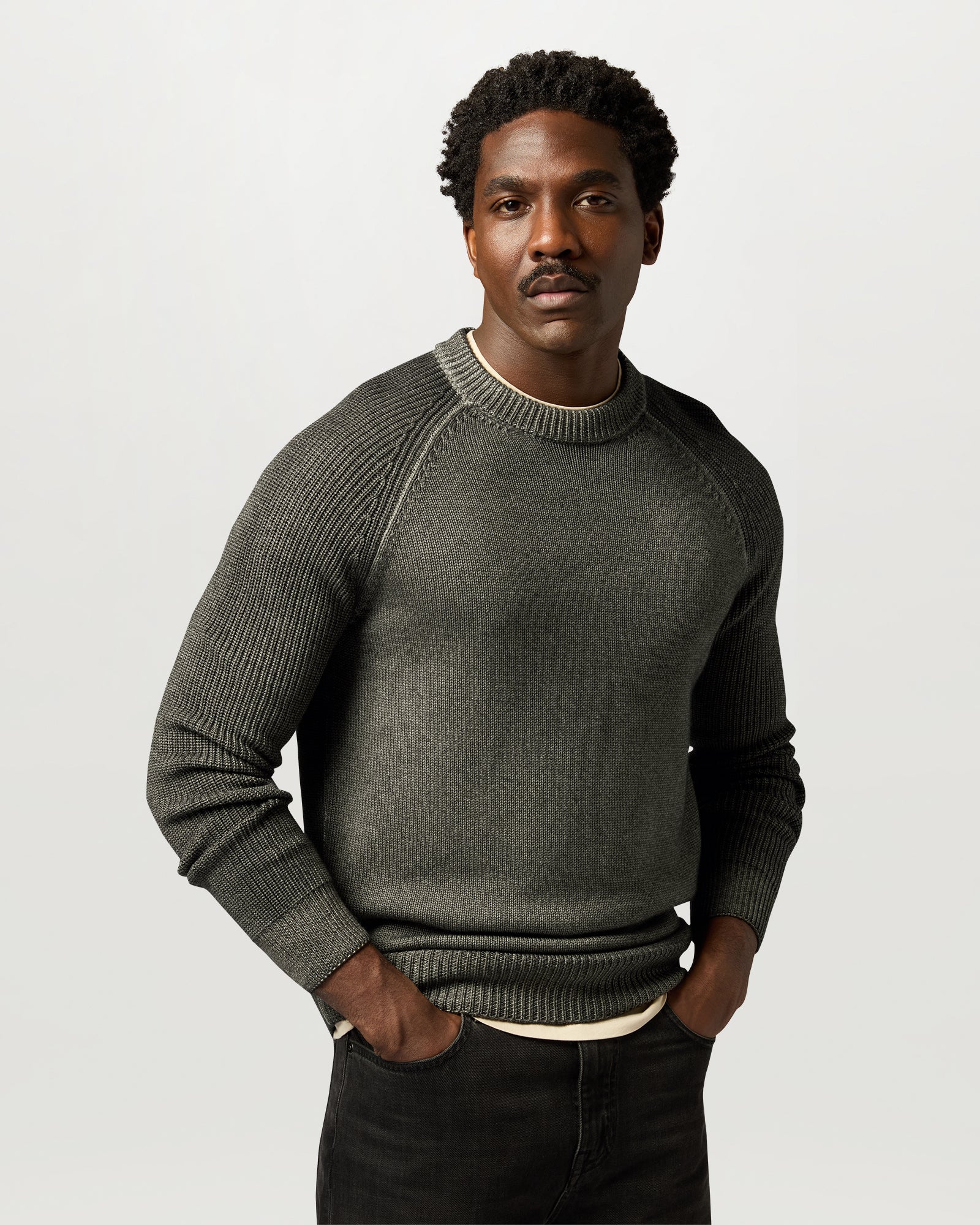 GARMENT DYE ASPECT CREW NECK - Khaki Green