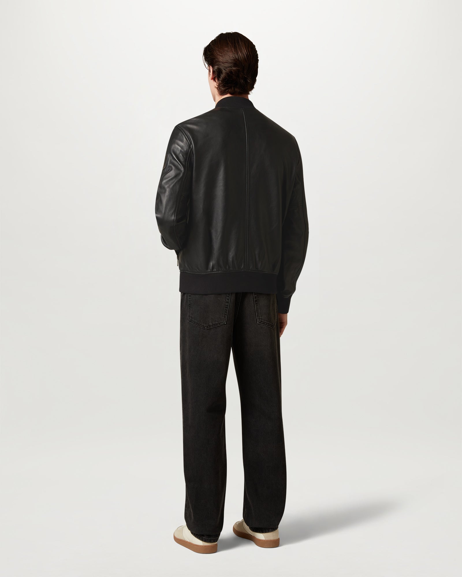 LANDMARK BOMBER - Black