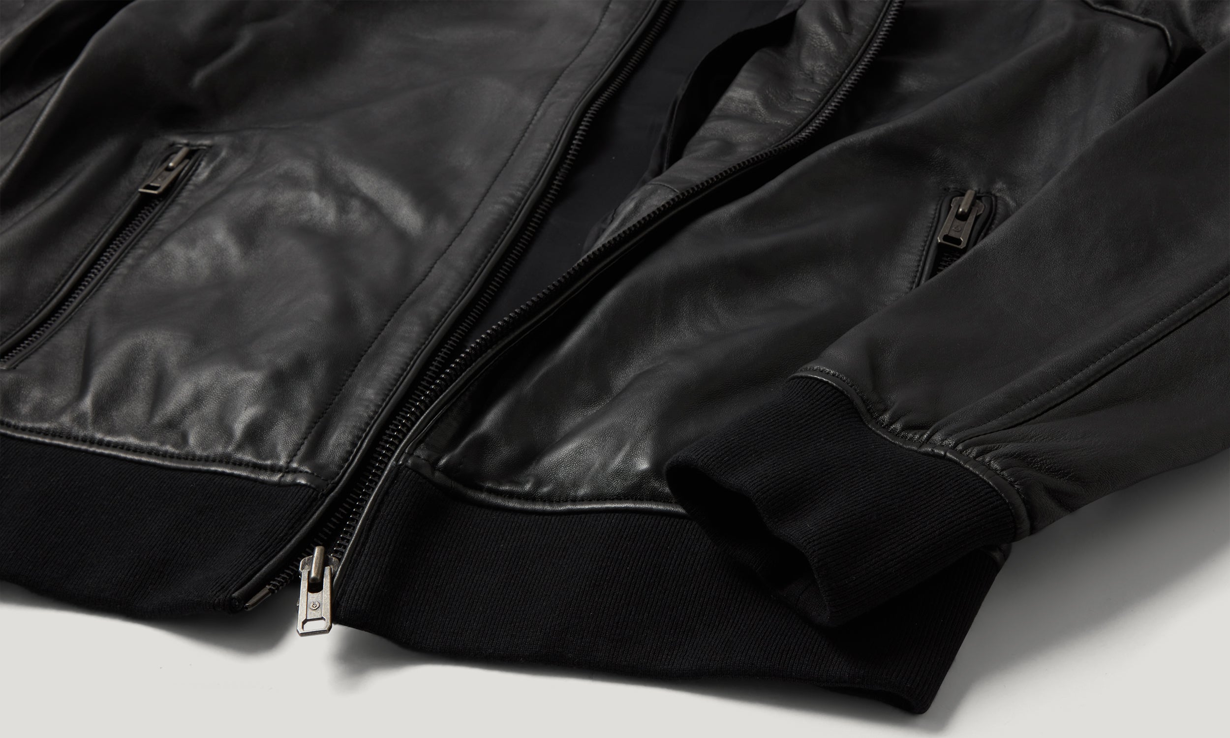 LANDMARK BOMBER – Belstaff.com