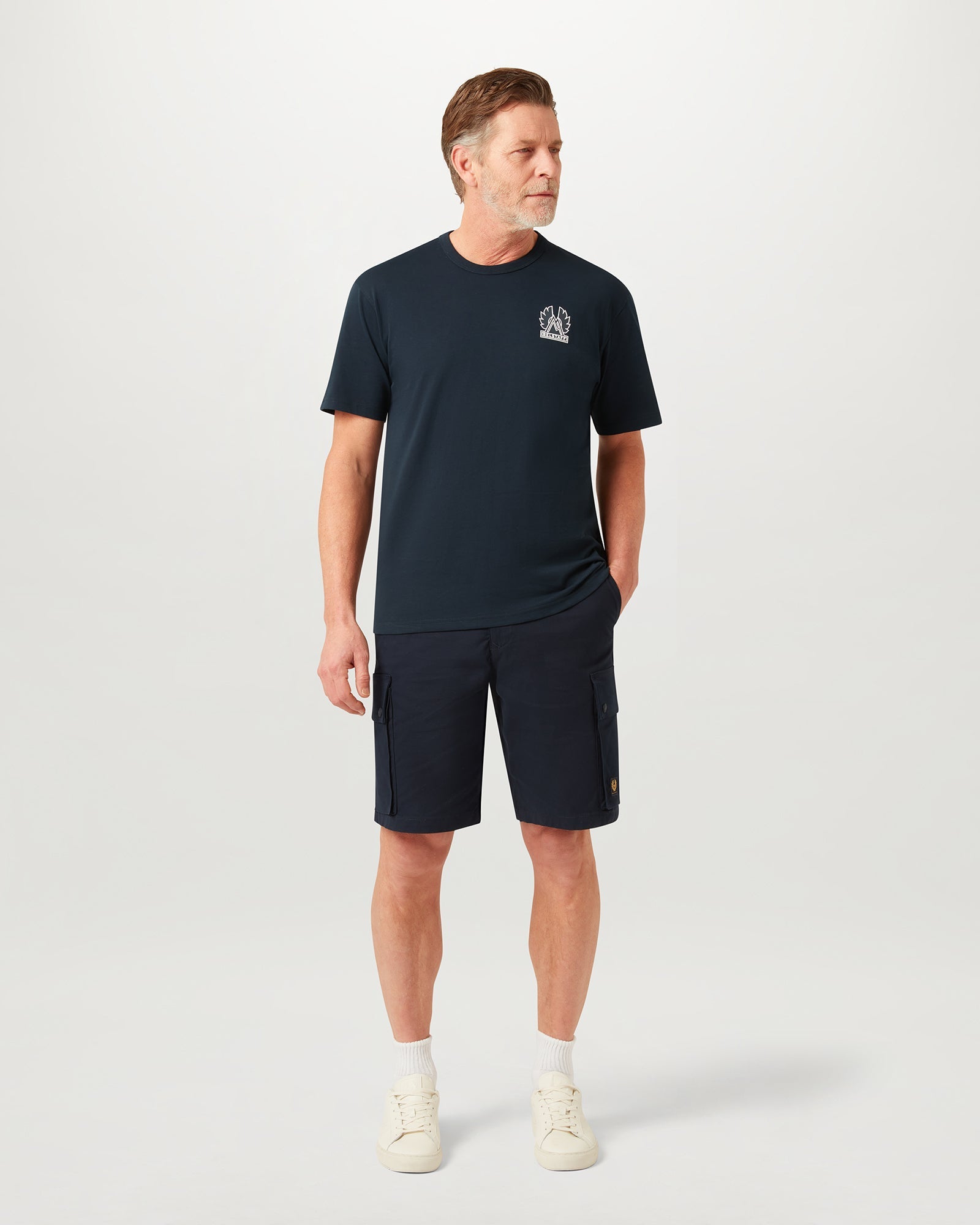 MOUNTAIN LOGO T-SHIRT - Dark Ink