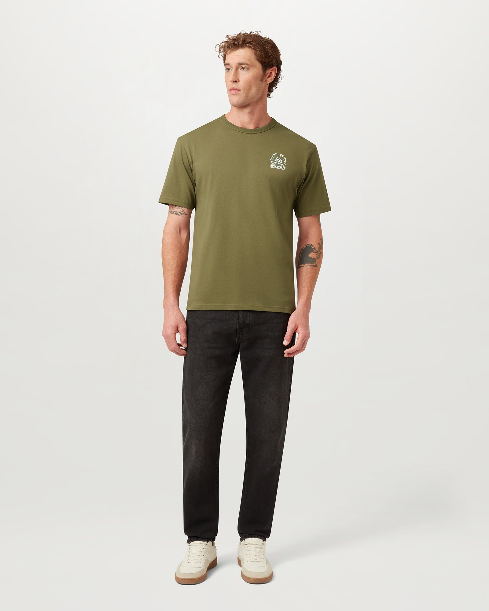 MOUNTAIN LOGO T-SHIRT - Echtes Oliv