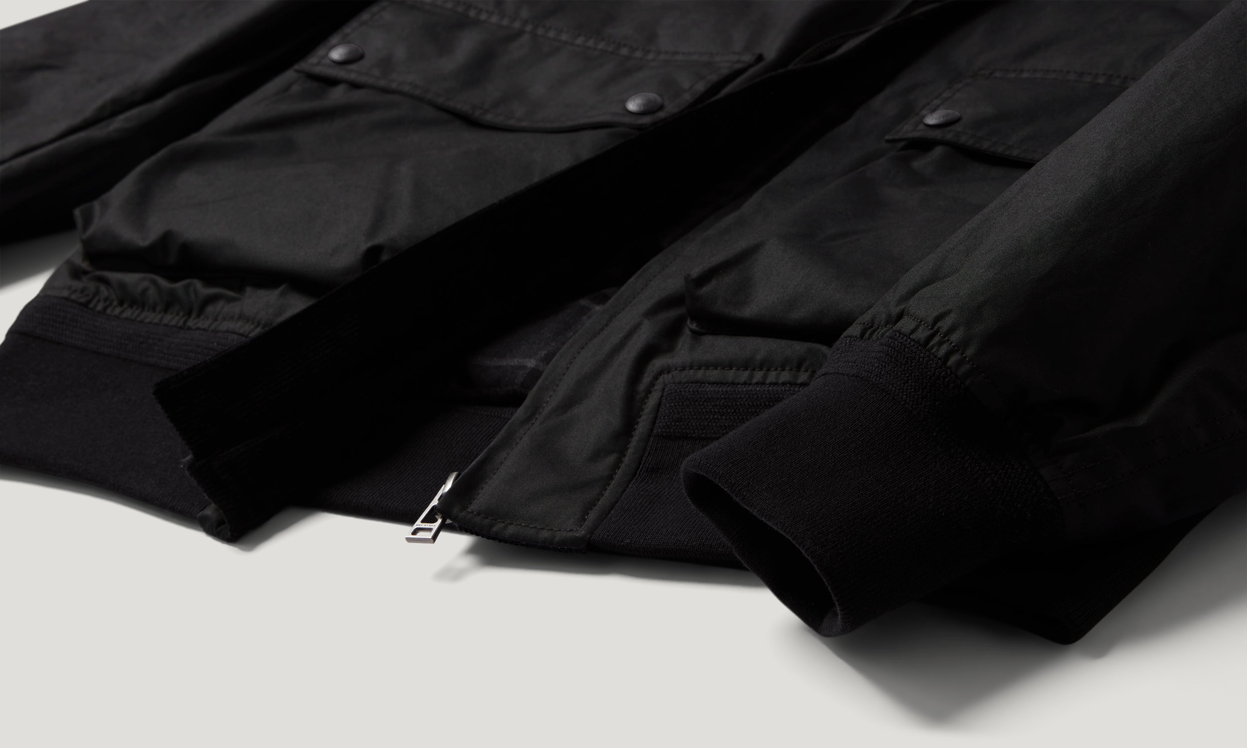 MOUNT JACKET - Black