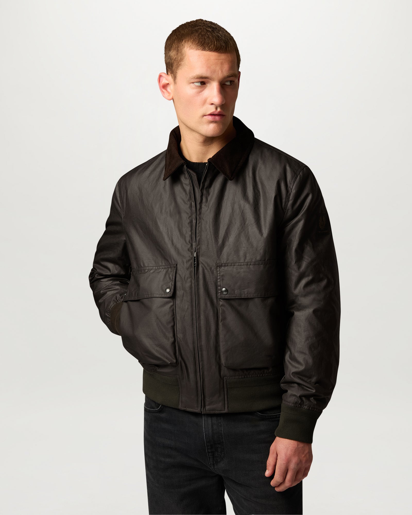 MOUNT JACKET - Faded Olive