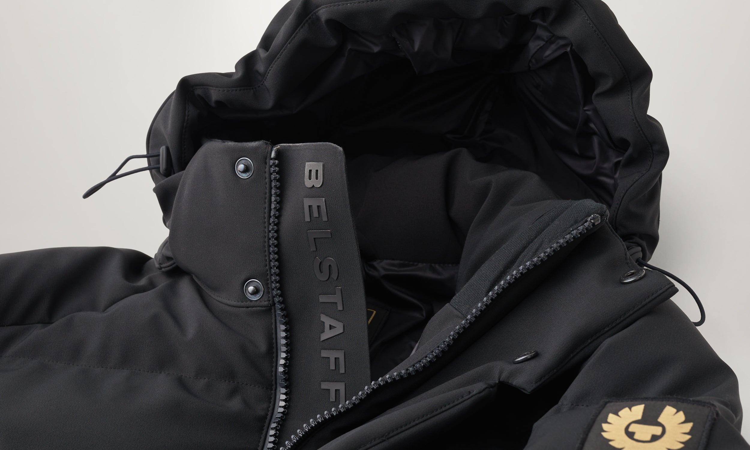 PENDULUM JACKET - Black