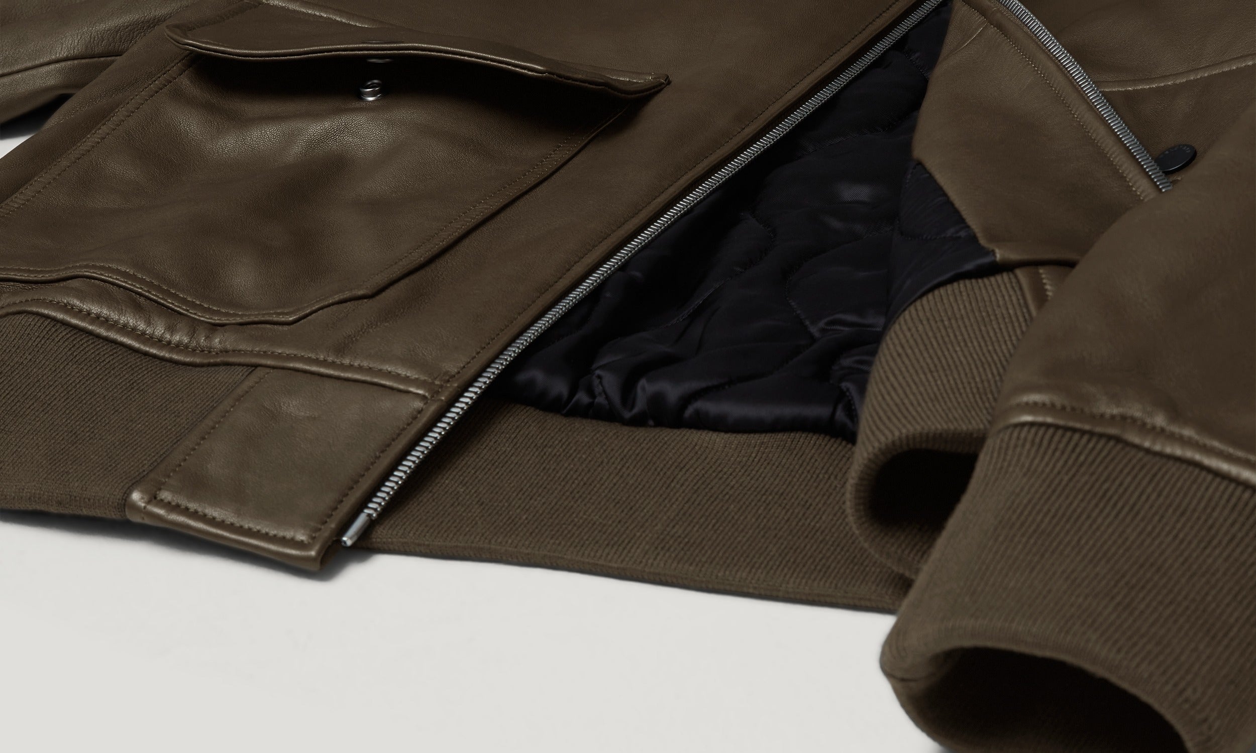 PILOT JACKET - Faded Olive