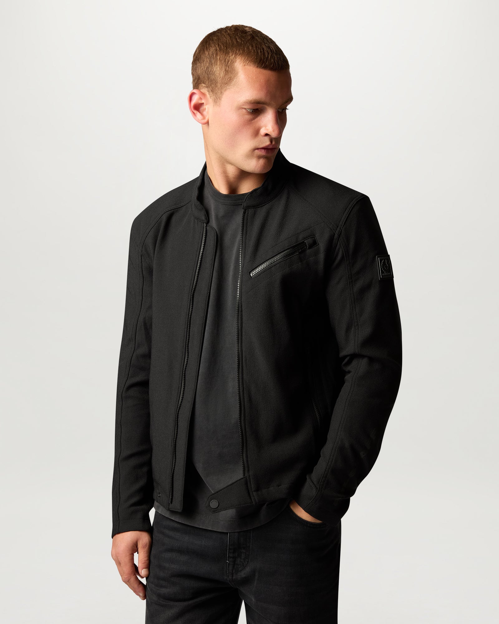 Belstaff 英国製黒レザージャケット Sサイズ TAMAR MOTORCYCLE JACKET – Belstaff.com