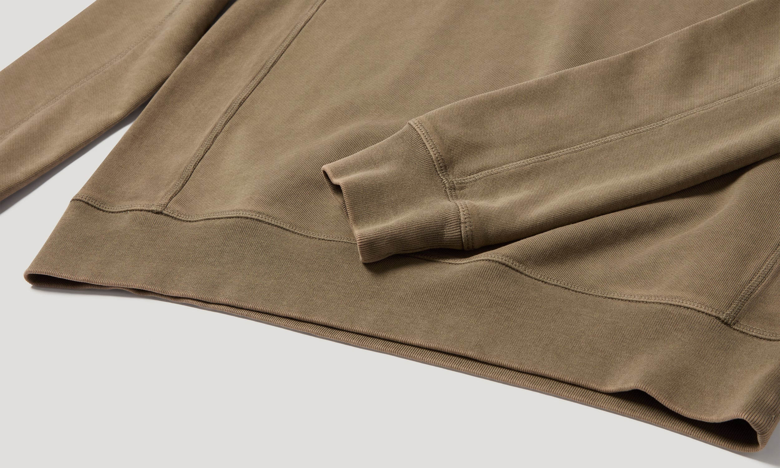 VALLEY GARMENT DYE SWEAT - Khaki Green