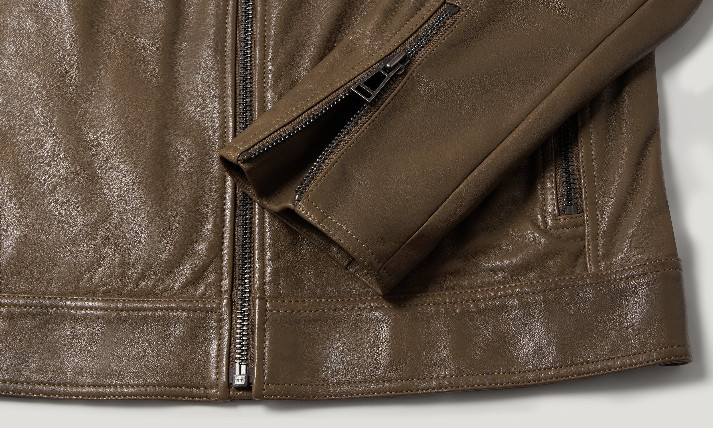 V RACER JACKET - Fatigue Green