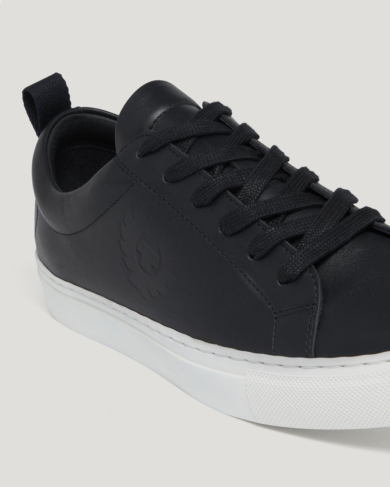 WALTON TRAINER - Black